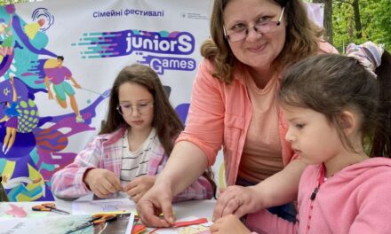 Педагоги взяли участь у сімейному фестивалі JuniorS Games